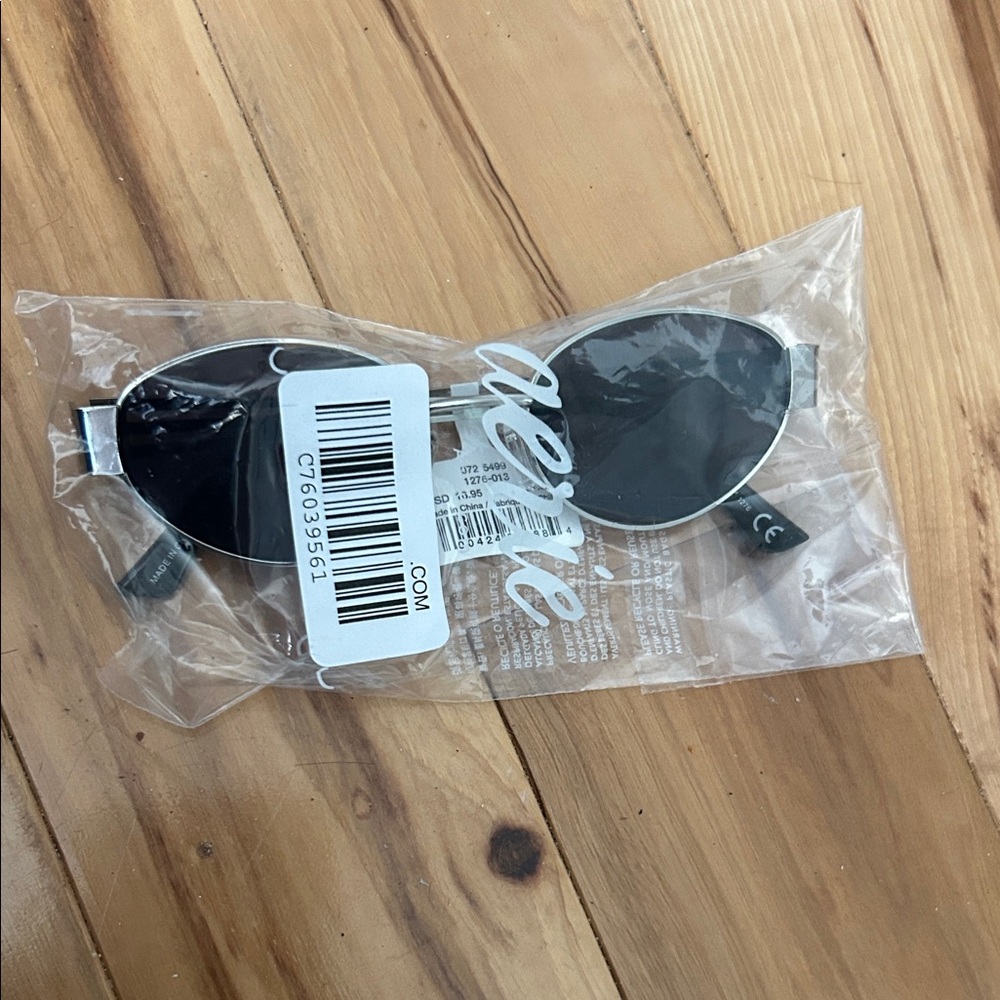 Oval Black Lens Silver Frame Sunglasses Aerie